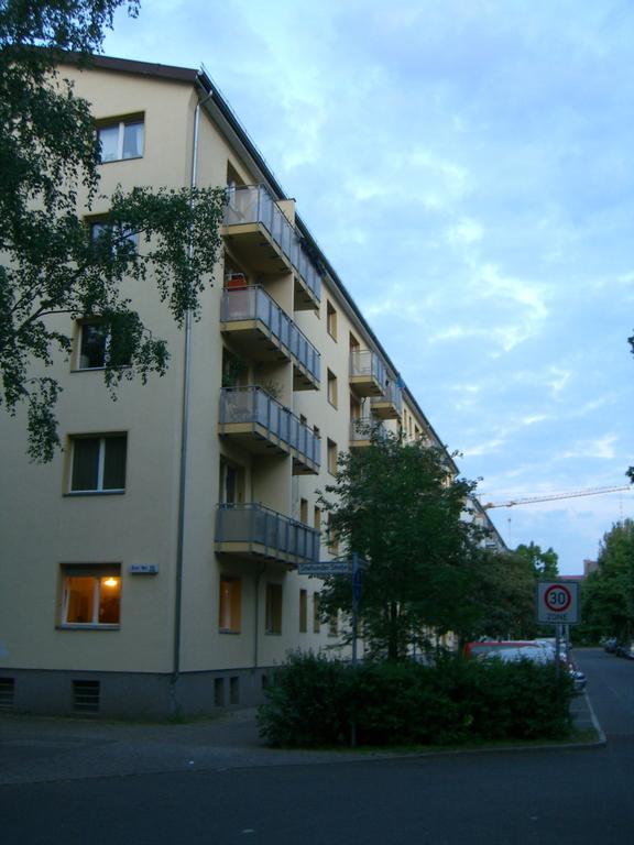 M M Central Vintage Family, Handwerker Und Monteure Apartments Berlin Eksteriør billede
